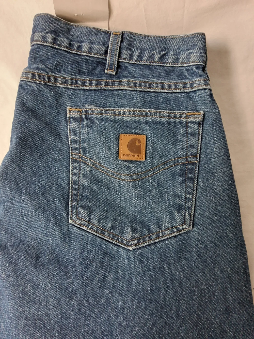 Carhartt Men's Relaxed Fit Tapered‎ Leg Jeans - Denim Blue